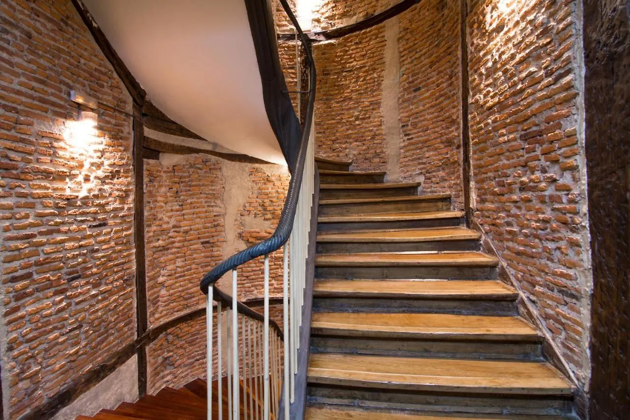 Petit Palace Arana Bilbao