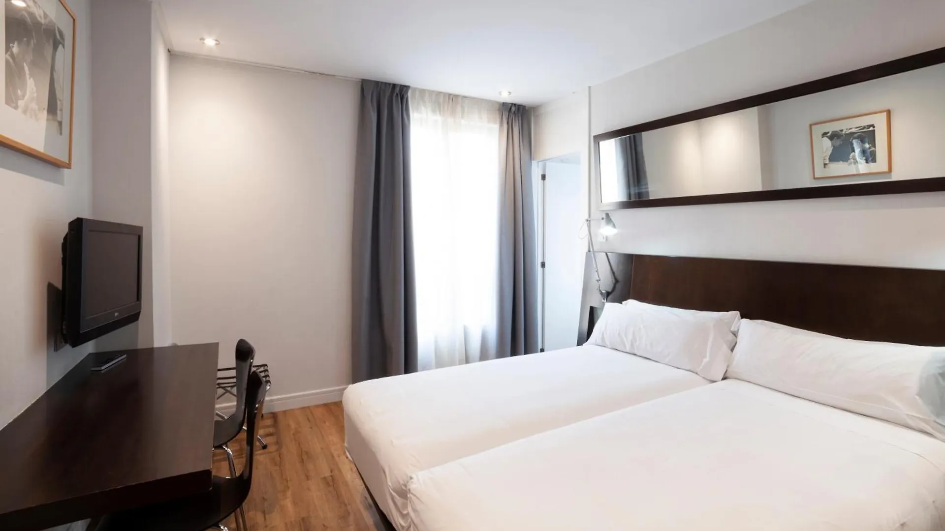 Petit Palace Arana Bilbao